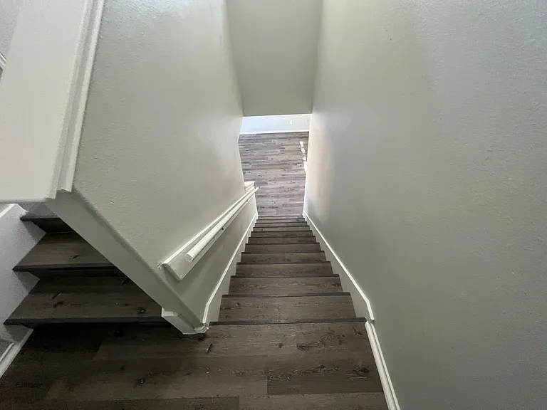 19451 Nasworthy Dr — Photo 22