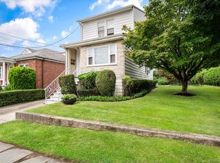 319 Hayward St, Yonkers, NY 10704
