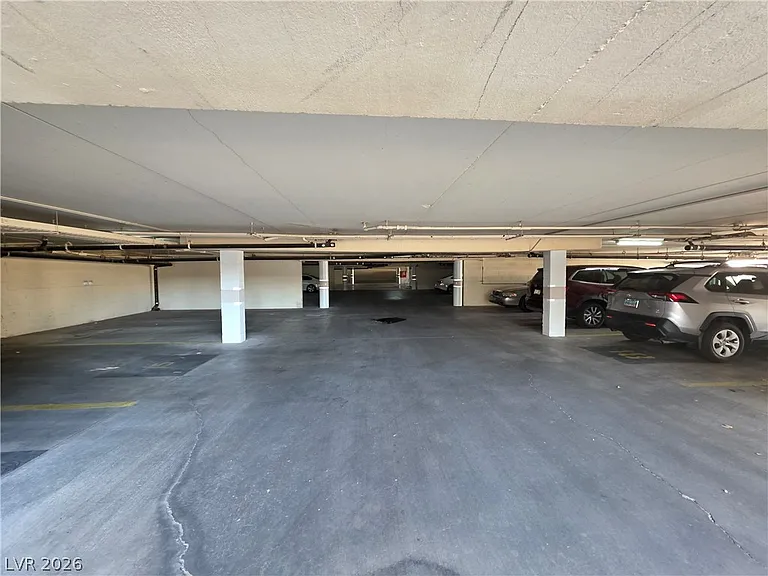 750 S Royal Crest Cir #313 — Photo 7