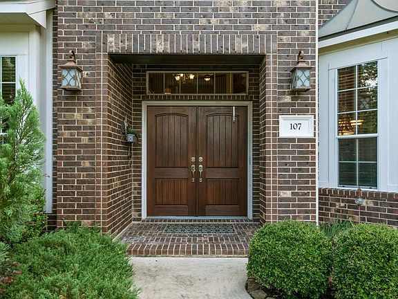 Gorgeous entry, Montgomery ISD