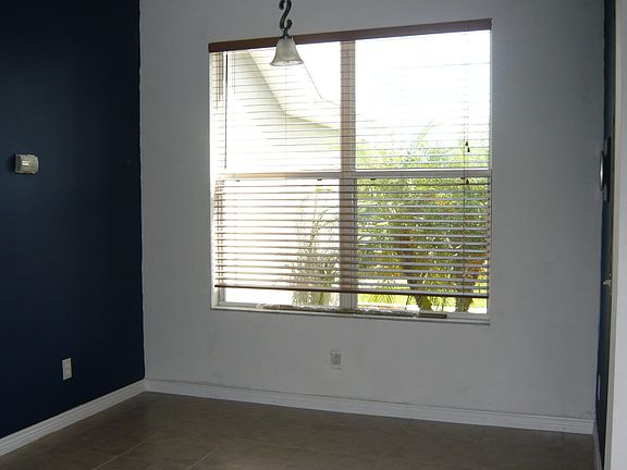 5th image of 4831 51st Ct