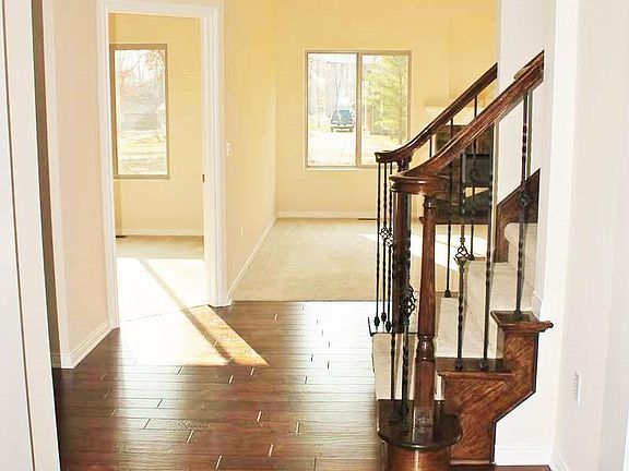 4th image of 2755 W Wattles Rd
