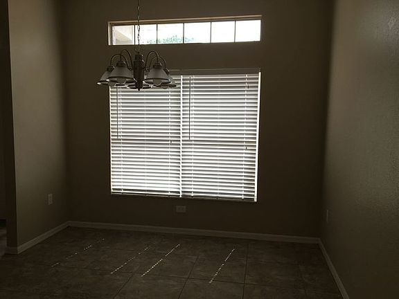 5th image of 2136 NW 21st Pl