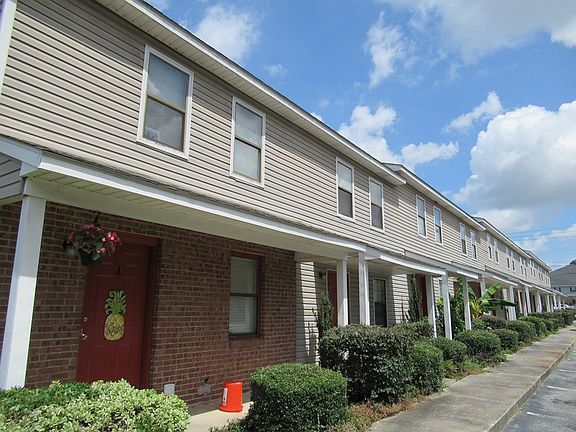 2nd image of 1200 Melody Ln APT B