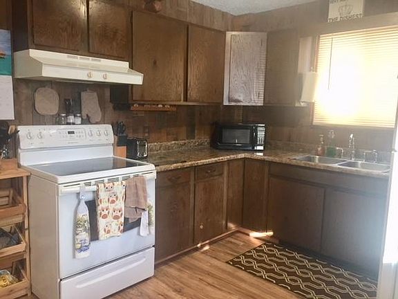 5th image of 14048 E Wilson Row