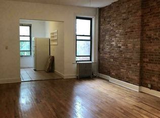 394 8th St APT 3R, Brooklyn, NY 11215