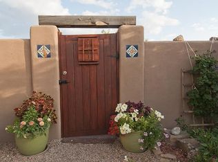 1275 Maez Rd, Santa Fe, NM 87505