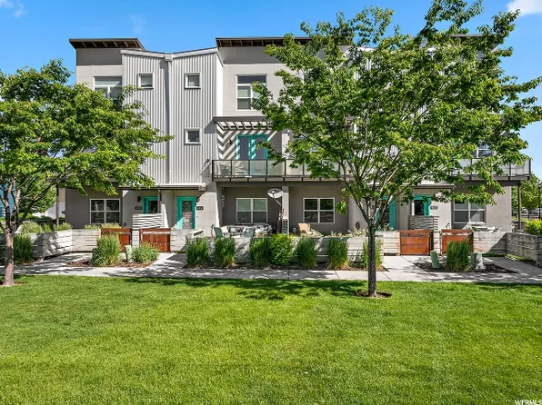 4532 W Vermillion Dr, South Jordan, UT 84009