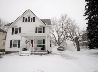 1614 Ridge Rd, Ontario, NY 14519