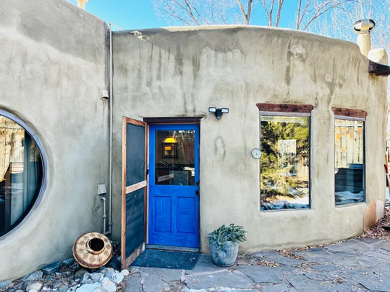 114 Upper Ranchitos Rd — Photo 31