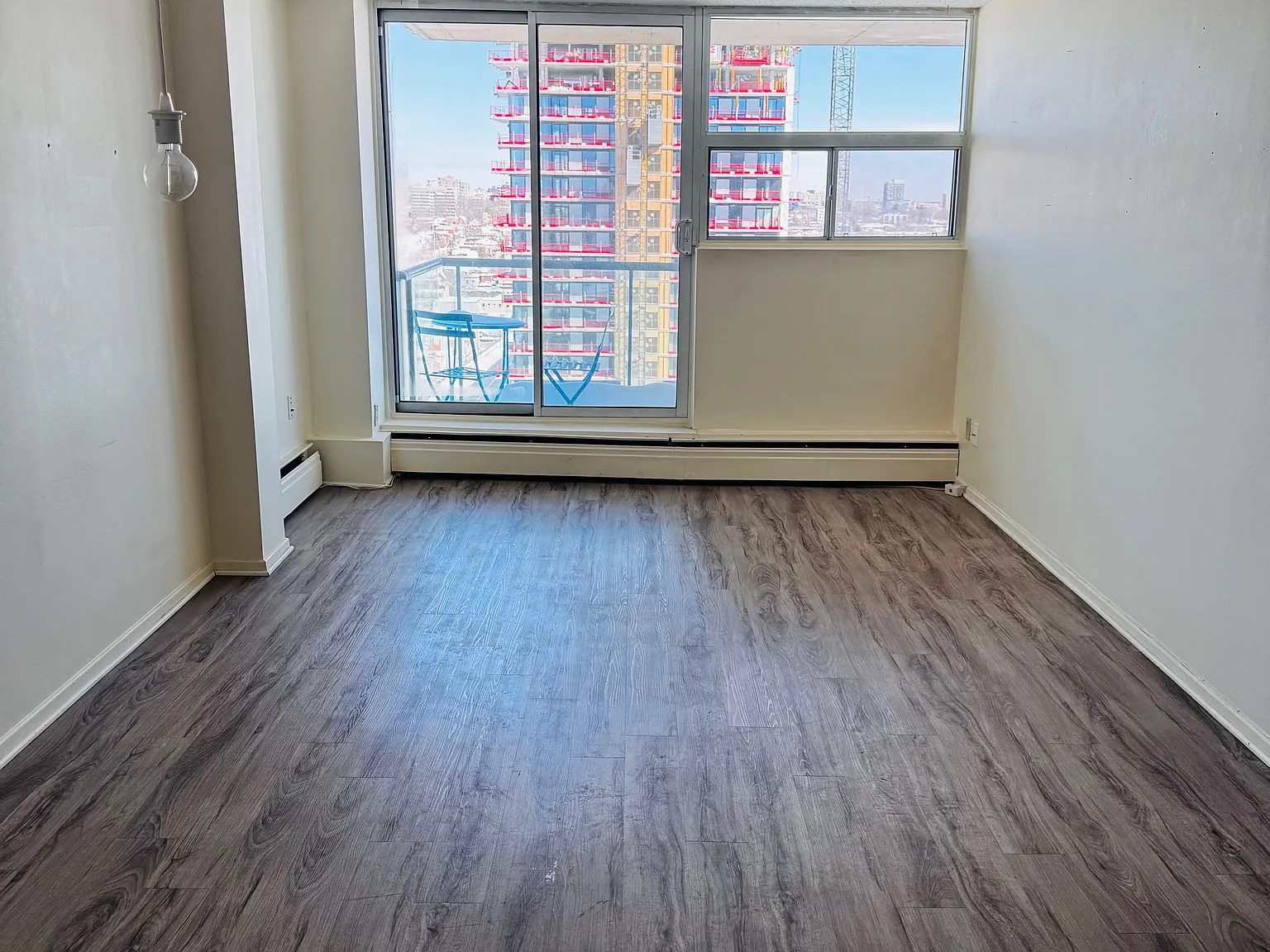 Suites of Somerset — Photo 3