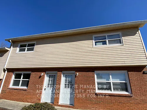 1111 Arbor Dr Photo 1