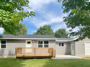 1300 W Esther St, Scottville, MI 49454