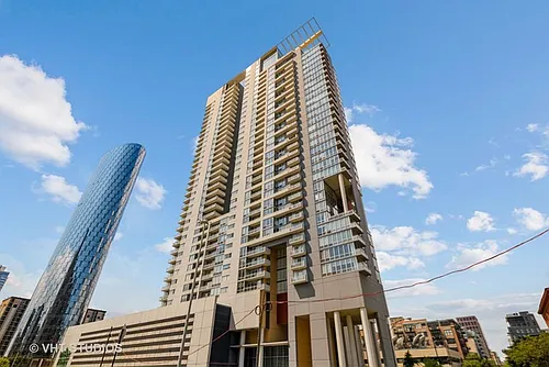 737 W Washington Blvd #2508 Photo 1