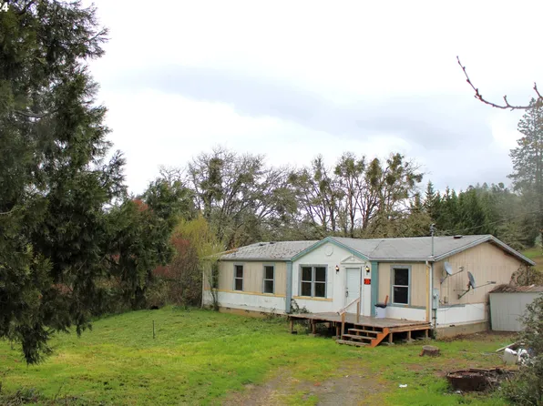 11304 Tiller Trail Hwy, Days Creek, OR 97429