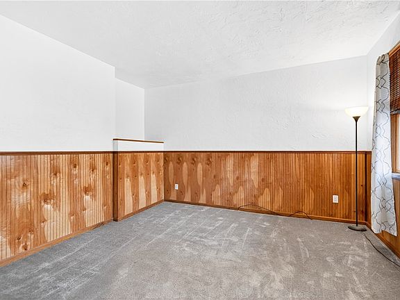 5th image of 101 7th St