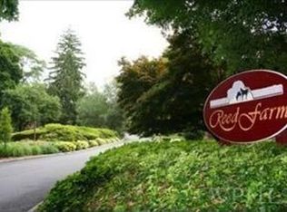 601 Orchard Hill Ln, Brewster, NY 10509