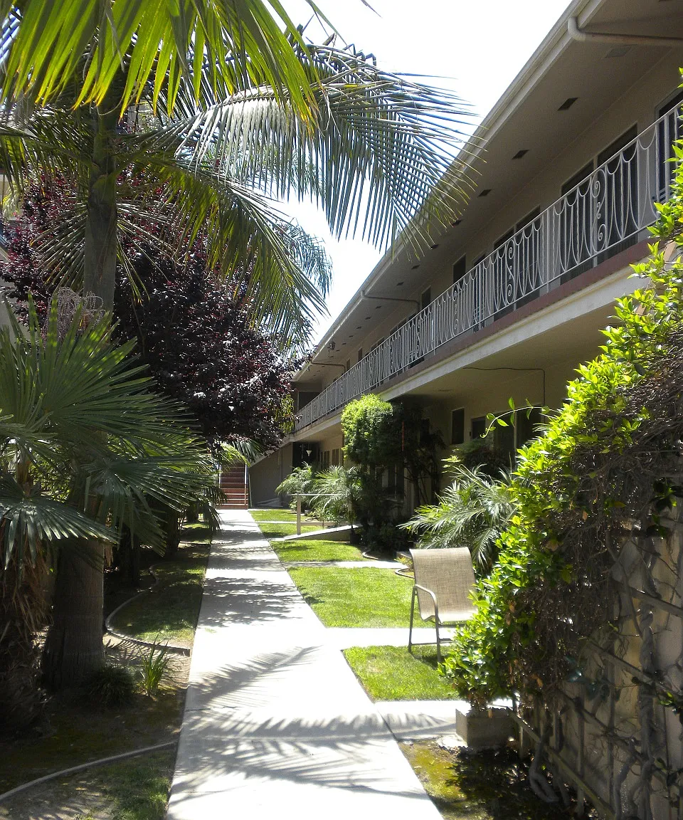 1 bed, 600 sqft, $2,125 — Photo 2