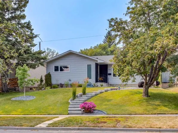 6223 E Silver Ridge Dr NW, Calgary, AB T3B 3S8