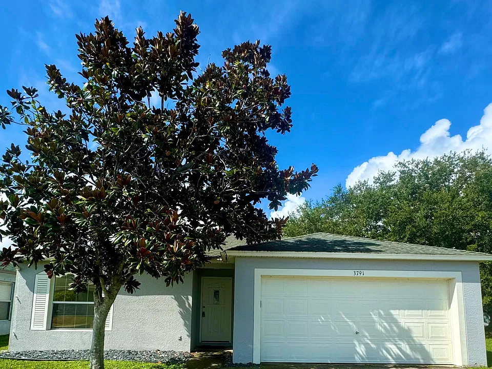 3791 Town Square Blvd #49