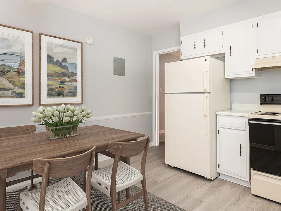 Cedar Hills Apartments and Towhomes