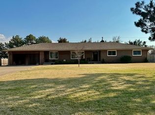 1026 E 7th St, Russell, KS 67665