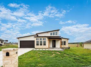 117 Turnberry Dr, La Vernia, TX 78121