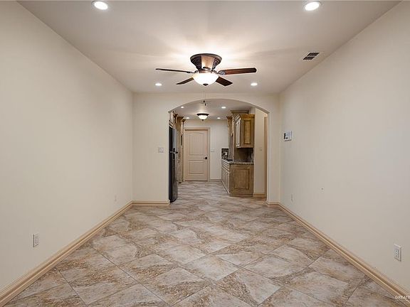 4th image of 2016 S 5th St APT 14