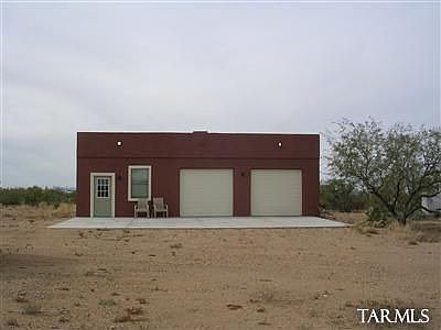 1st image of 646 N Tomasita Dr