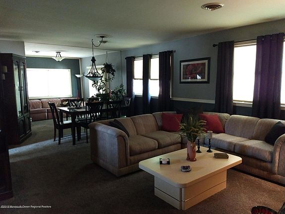2nd image of 85 Westport Dr #71