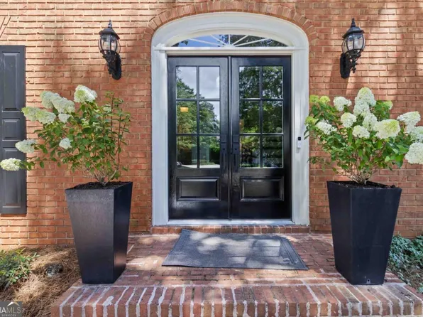 8665 Lake Glen Ct, Johns Creek, GA 30022