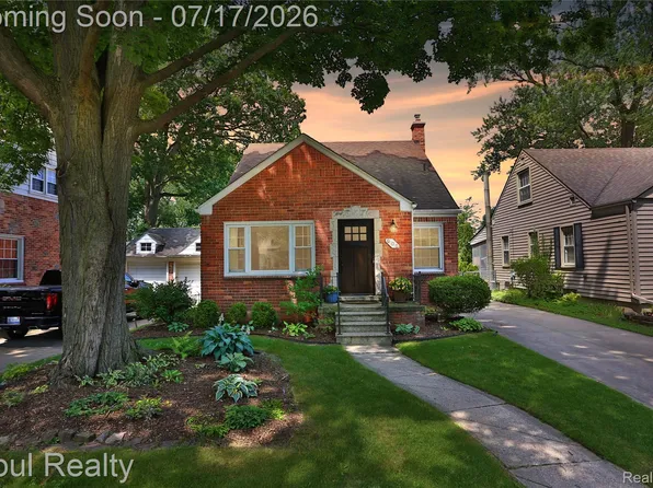 905 Forestdale Rd, Royal Oak, MI 48067
