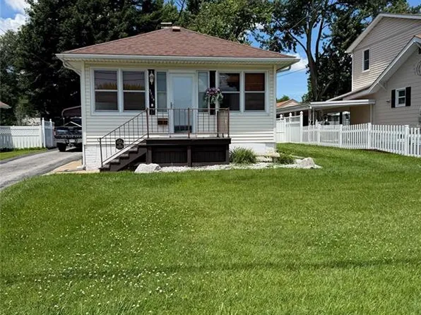 3504 Omega St, Alton, IL 62002