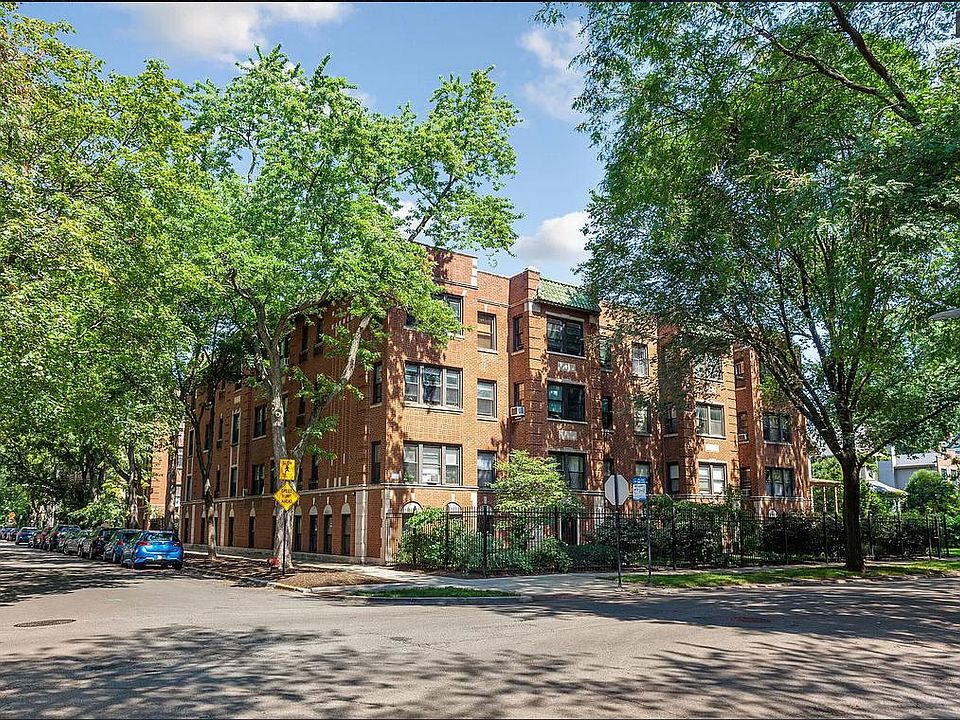1st image of 3-1848 W Lunt Ave #3