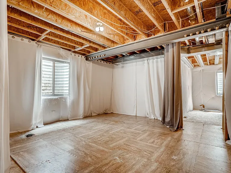 10594 Jewelberry Trl — Photo 24