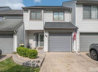 29 Lexington Cir, Matawan, NJ 07747