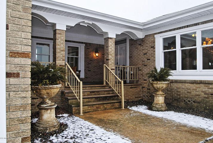 1st image of 388 Aldo Dr