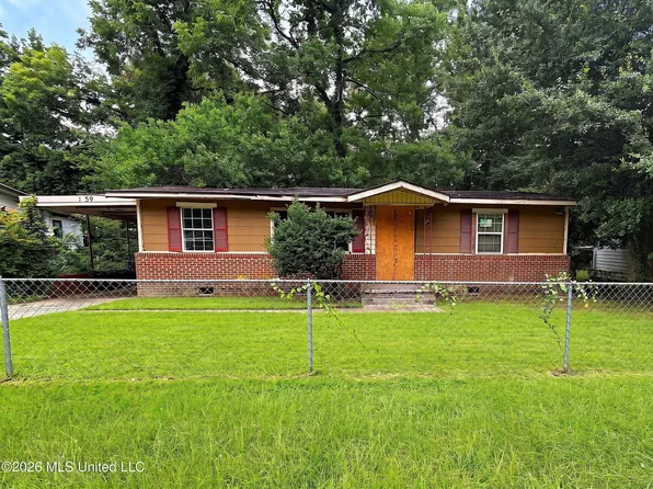 1159 W McDowell Rd, Jackson, MS 39204