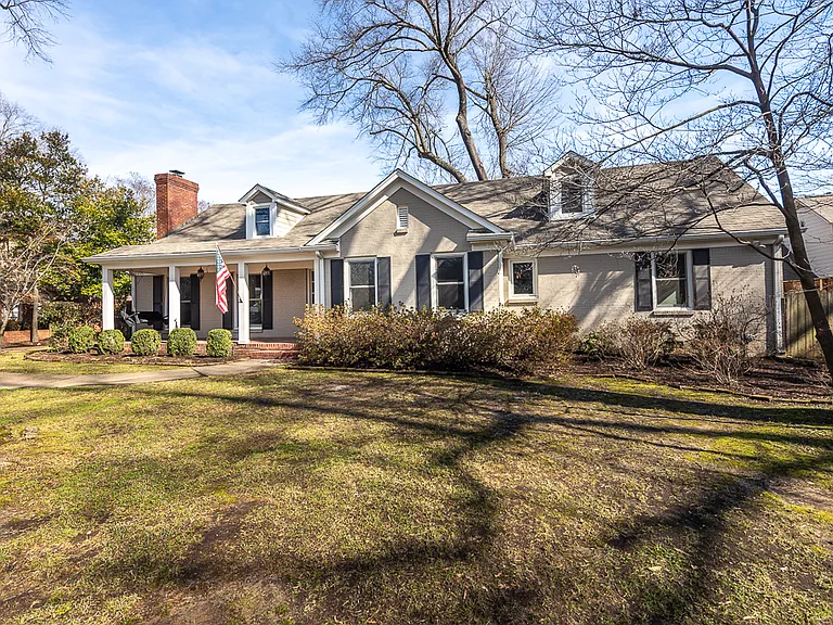 500 Colonial Rd — Photo 38
