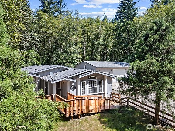 2nd image of 31119 NE Spring Hill Road