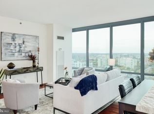 2101 Market St Unit 3307, Philadelphia, PA 19103