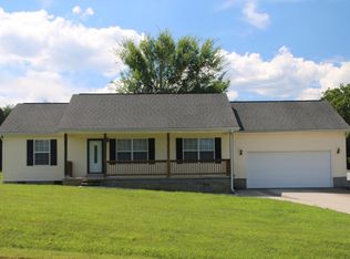 2418 Grant Rd, Knoxville, TN 37924