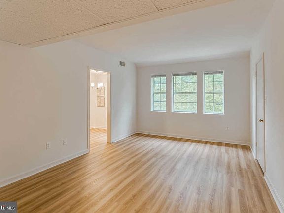 3rd image of 1778 N Troy St #15711