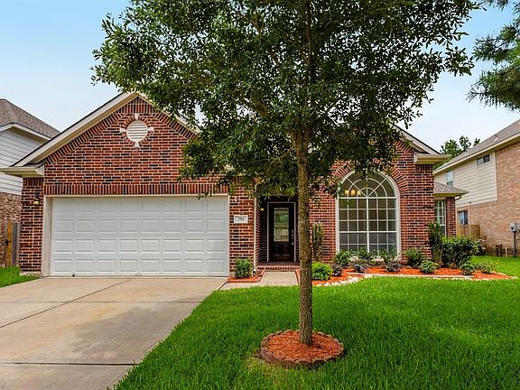 2nd image of 710 Rock Springs Dr