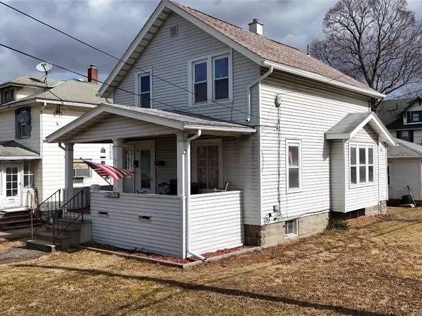 111 S Page Ave, Endicott, NY 13760