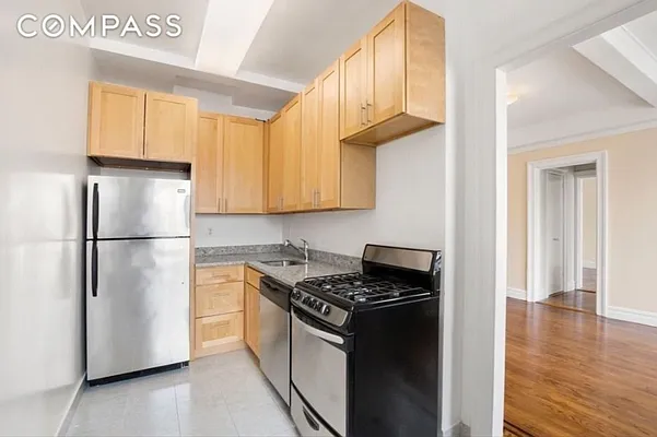 Rented by Compass | media 4