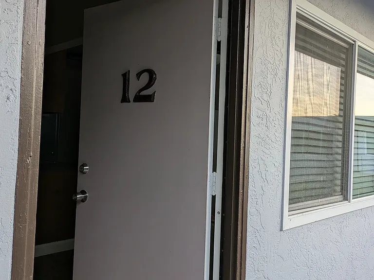 125 E Lewelling Blvd #12 — Photo 2