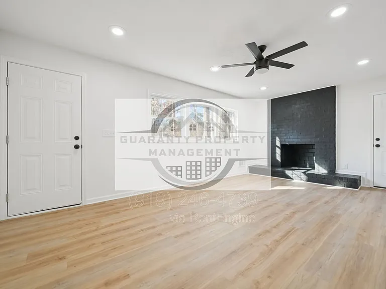 2343 Derby Dr — Photo 17