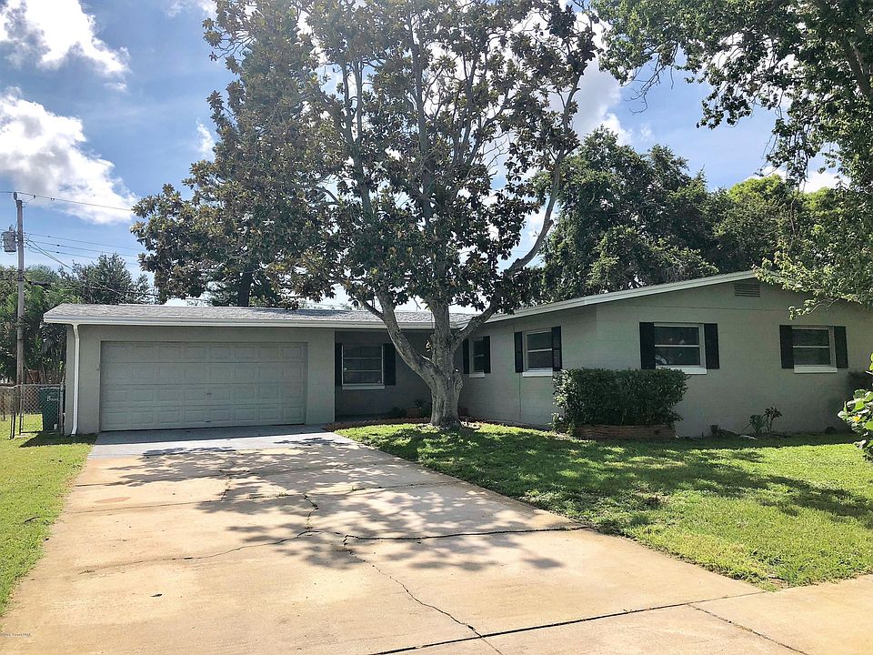 1st image of 260 Bahama Dr