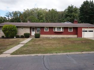 120 Miller Dr, Millersburg, OH 44654